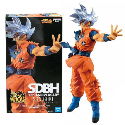 Figura de Goku Ultra Instinto Cabello Plateado