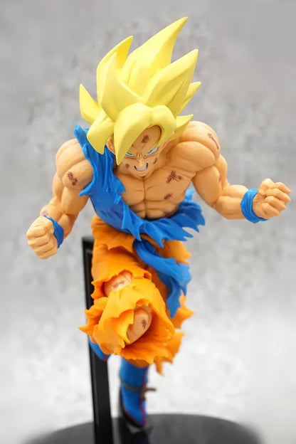 Figura de Goku en Super Sayan