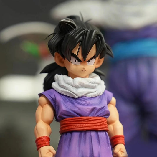 Figura de Gohan Pequeño