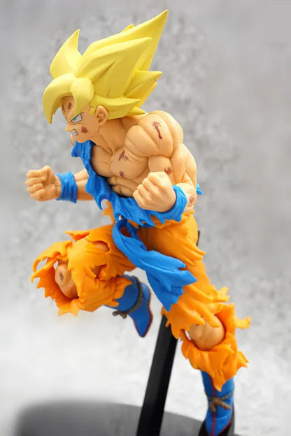 Figura de Goku en Super Sayan