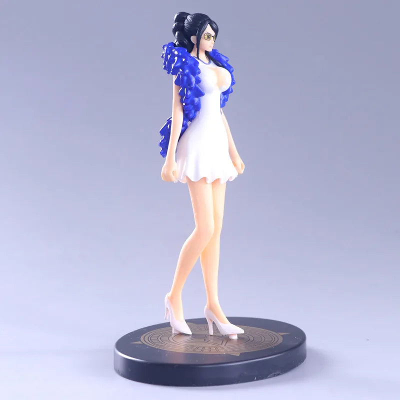 Figura de Nico Robin One Piece Gold