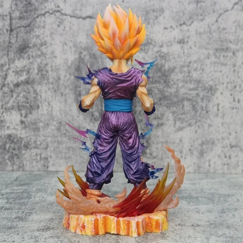 Figura de Gohan Pequeño en Super Sayan