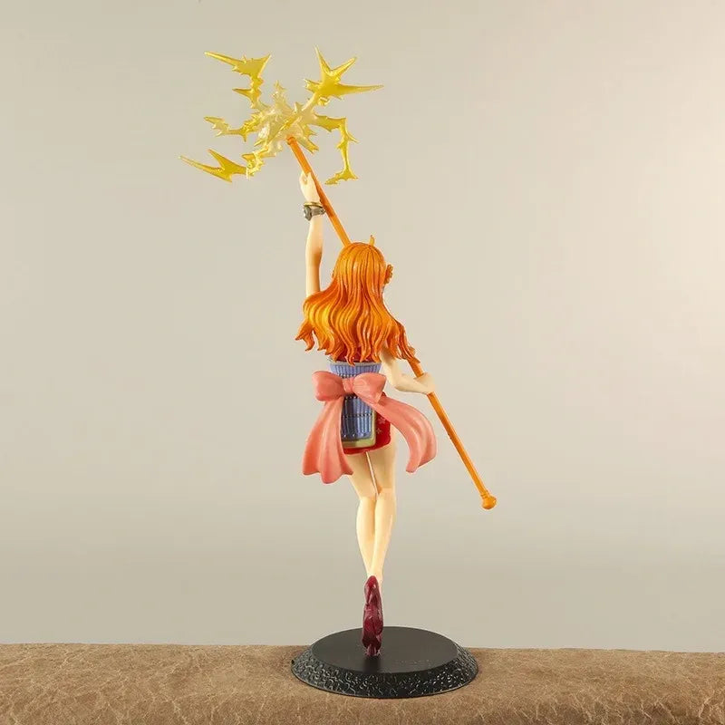 Figura Nami Wano con Clima Tact