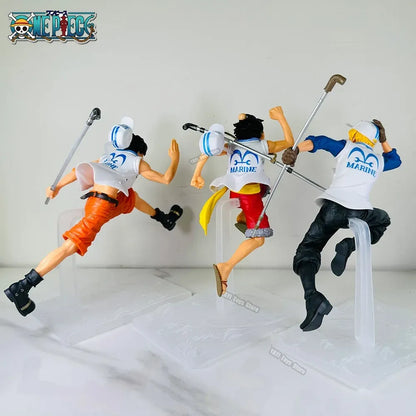 Los tres hermanos Marinos y Garp (Luffy, Ace, Sabo)